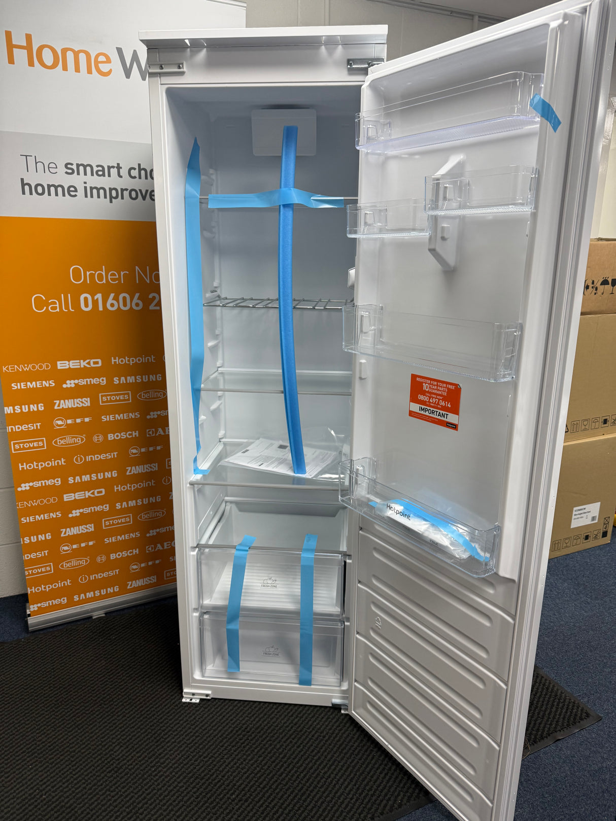 Hotpoint HTSD18A011A1 306 Litre Tall Integrated Larder Fridge - E Rated ex display - HW182424