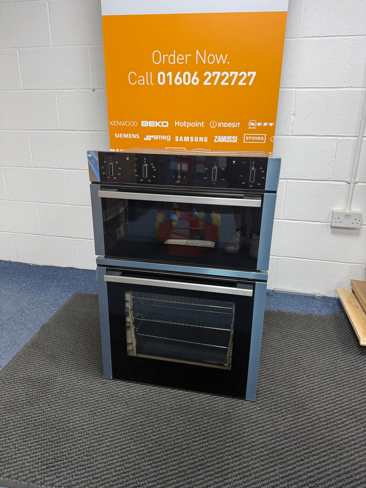 Neff N50 U1ACE2HN0B (14) Built-In Electric Double Oven in Stainless Steel - A Rated - HW182414