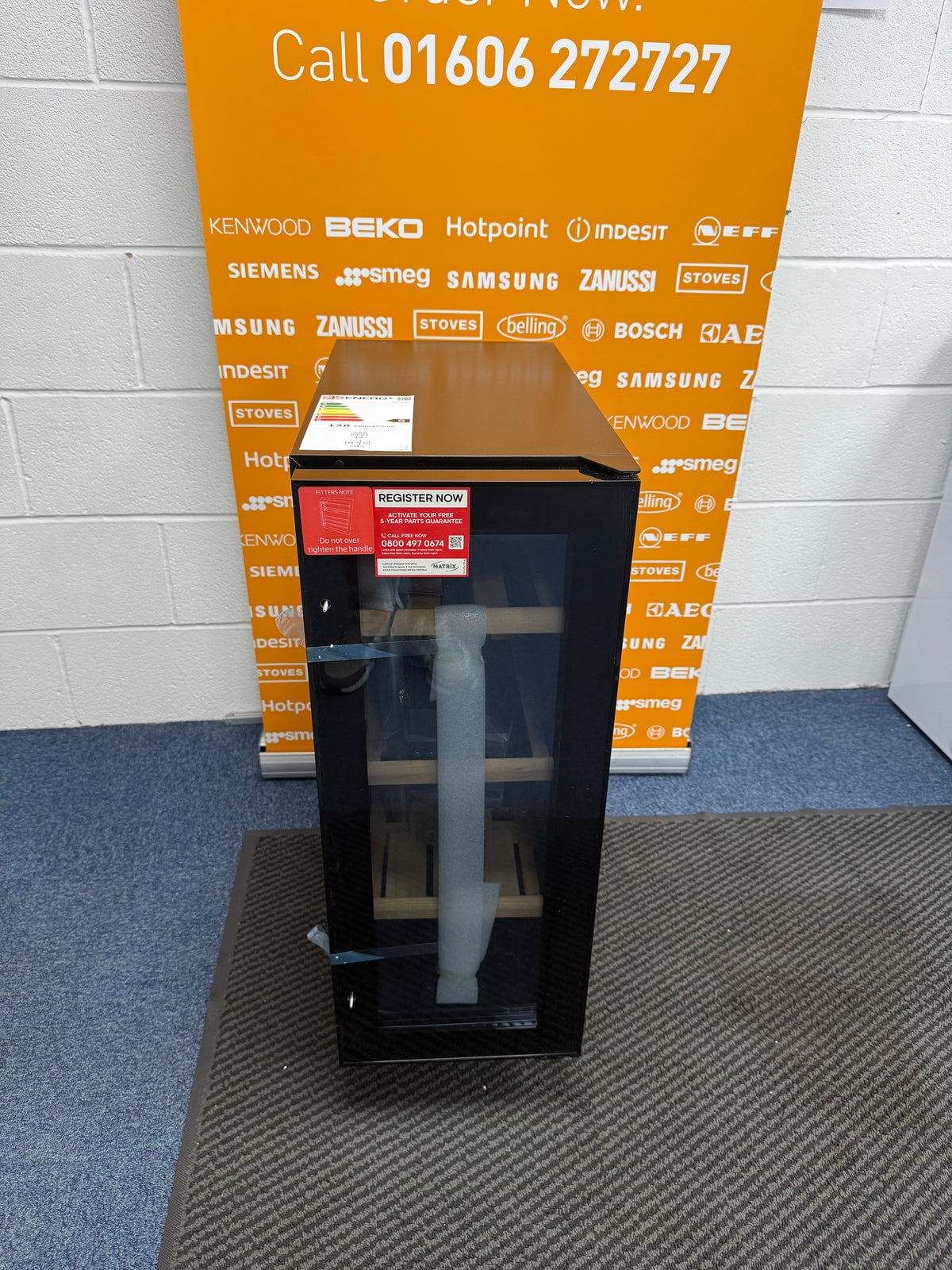 Matrix MWC300BL (97) 30cm Built Under 20 Bottle Wine Cooler in Black - (Ex Display) - HW182797