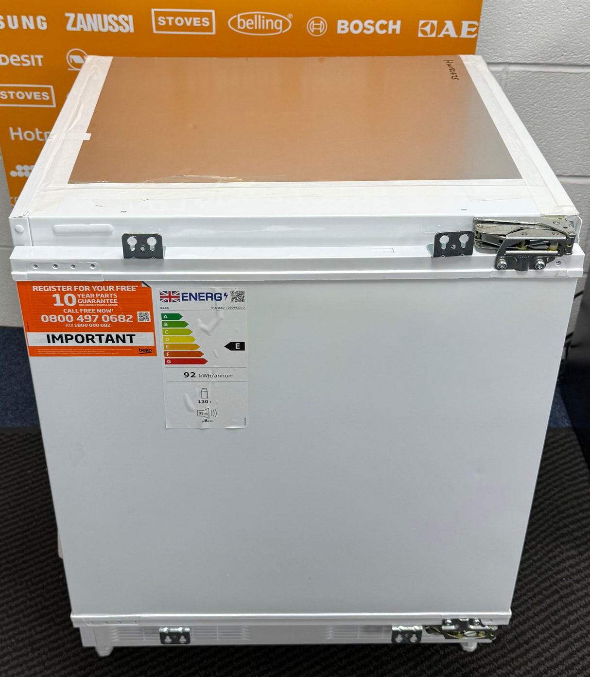 Beko BLS4682 (75) Integrated Undercounter 82cm Larder Fridge with Fixed Door Hinge - E Rated - (Tatty Box) - HW182475