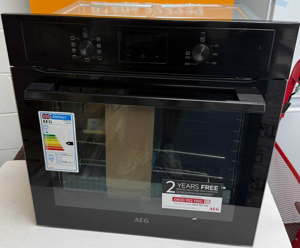 AEG BEX335011B (07) 3000 Series Surround Cook Built-in Electric Single (blemished) HW182707