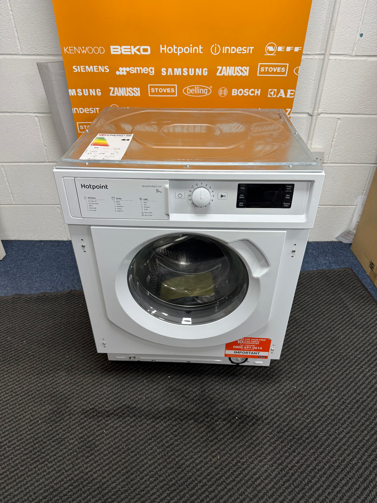 Hotpoint BI WMHG 91485 UK (88) 9KG 1400RPM Integrated Washing Machine - (Ex Display ) - HW182488