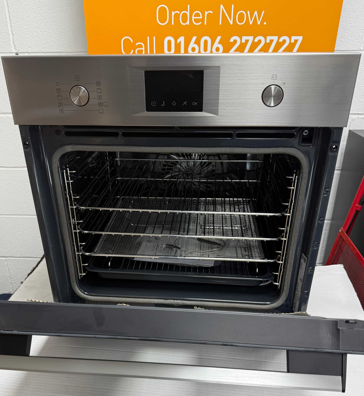 AEG 6000 Series OS6PB50AM (56) SenseCook Built in Electric Single Oven Pyrolytic Self Cleaning in Stainless Steel - A+ Rated - Ex Display - HW182756