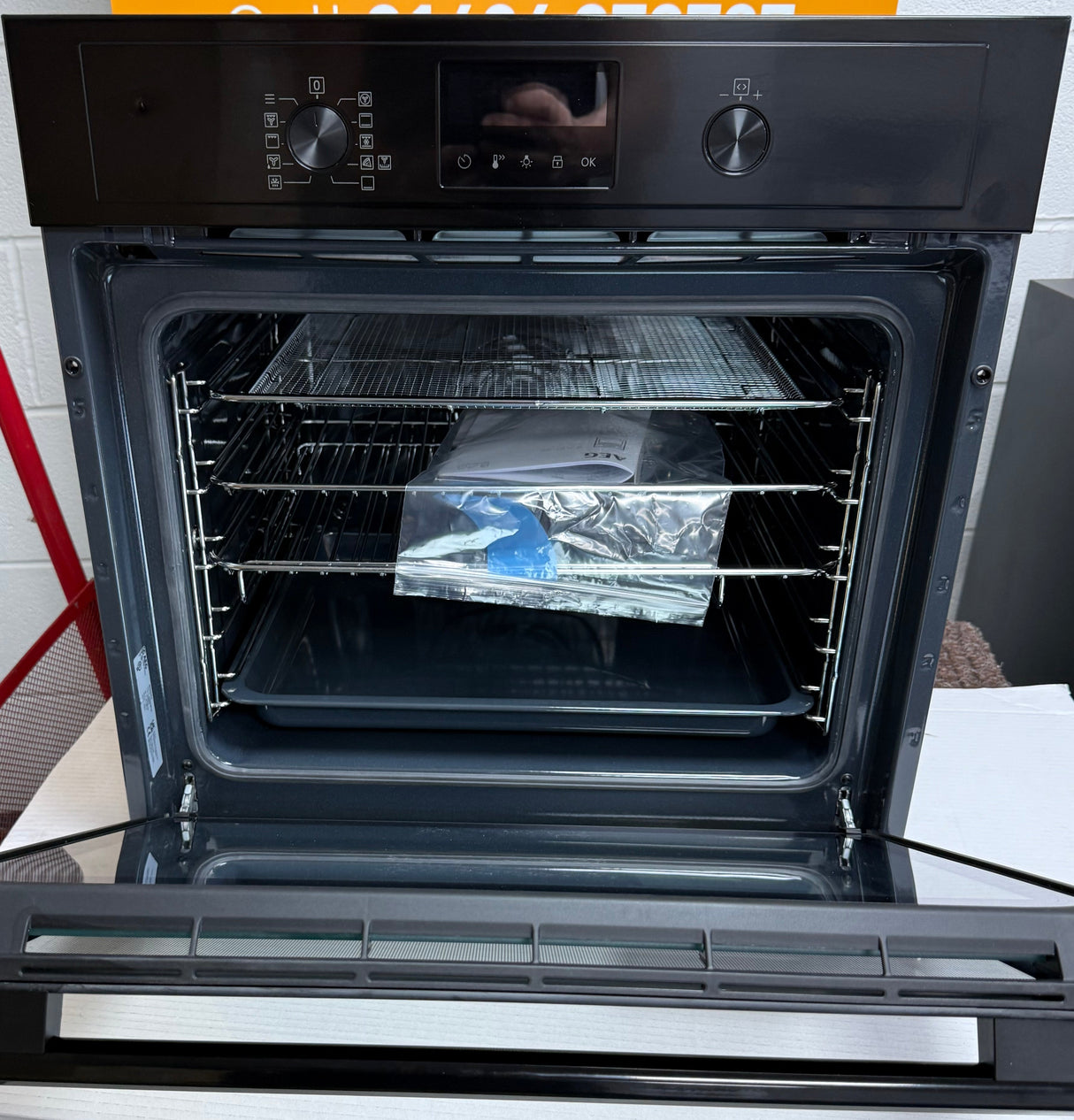 AEG 3000 BEX535A61B (45) Built In Electric Single Oven in Black with AirFry and Aqua Clean Enamel - A+ Rated - (Blemished) - HW182445