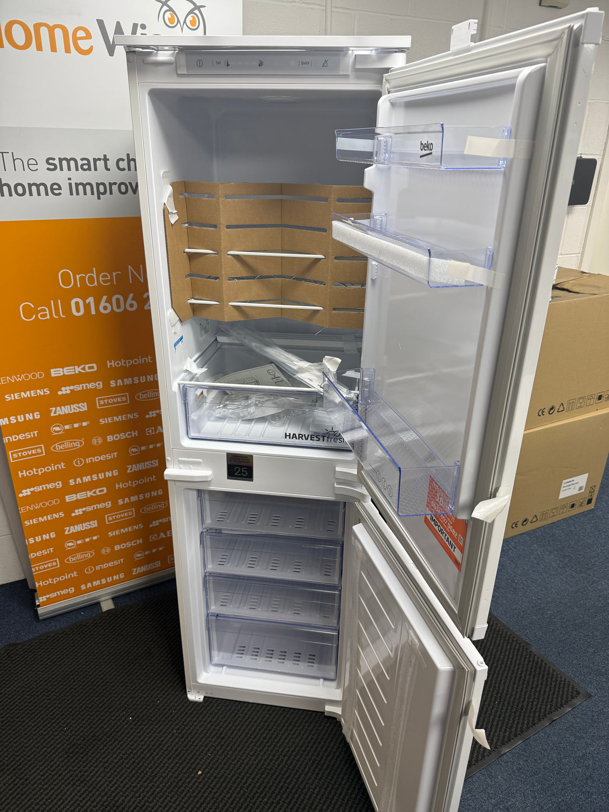 Beko BCFD4V50 (10) 50/50 Frost Free HarvestFresh™ Integrated Fridge Freezer with Sliding Hinge - E Rated - (Ex Display) - HW182510