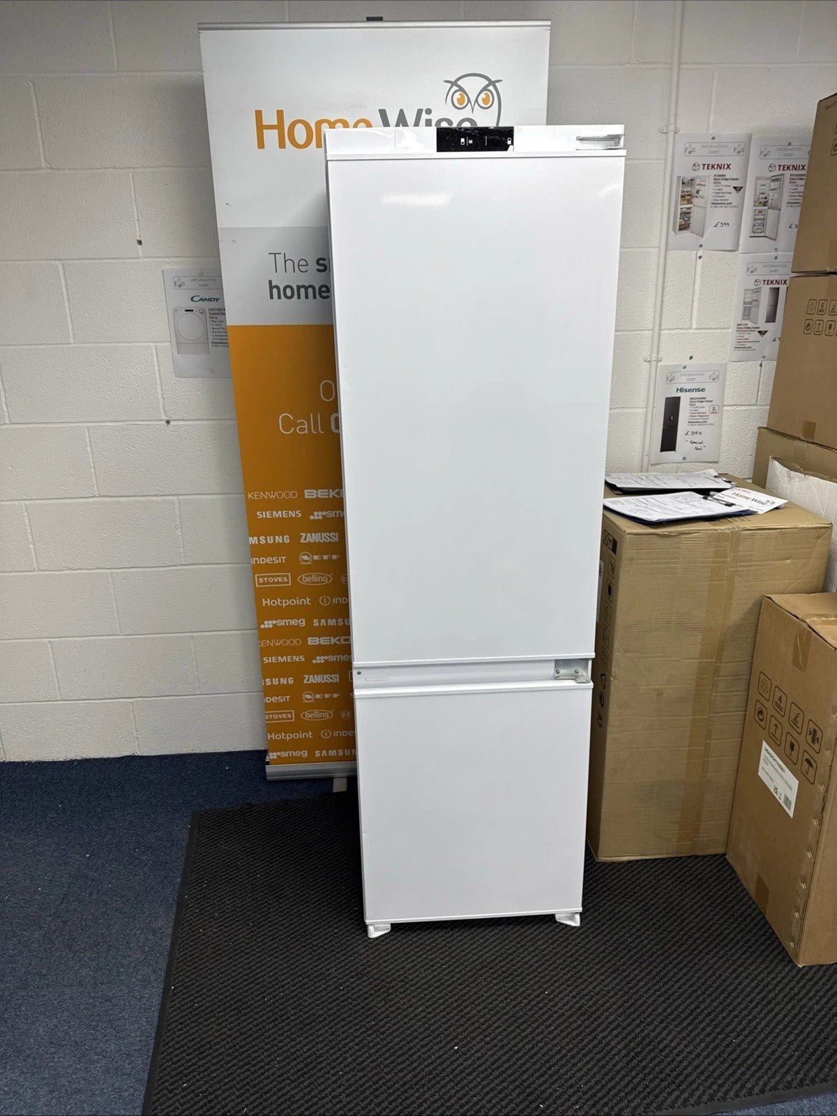 Kenwood KIFF7022 (83) 70/30 Frost Free Integrated Fridge Freezer with Sliding Hinge - E Rated - HW181883