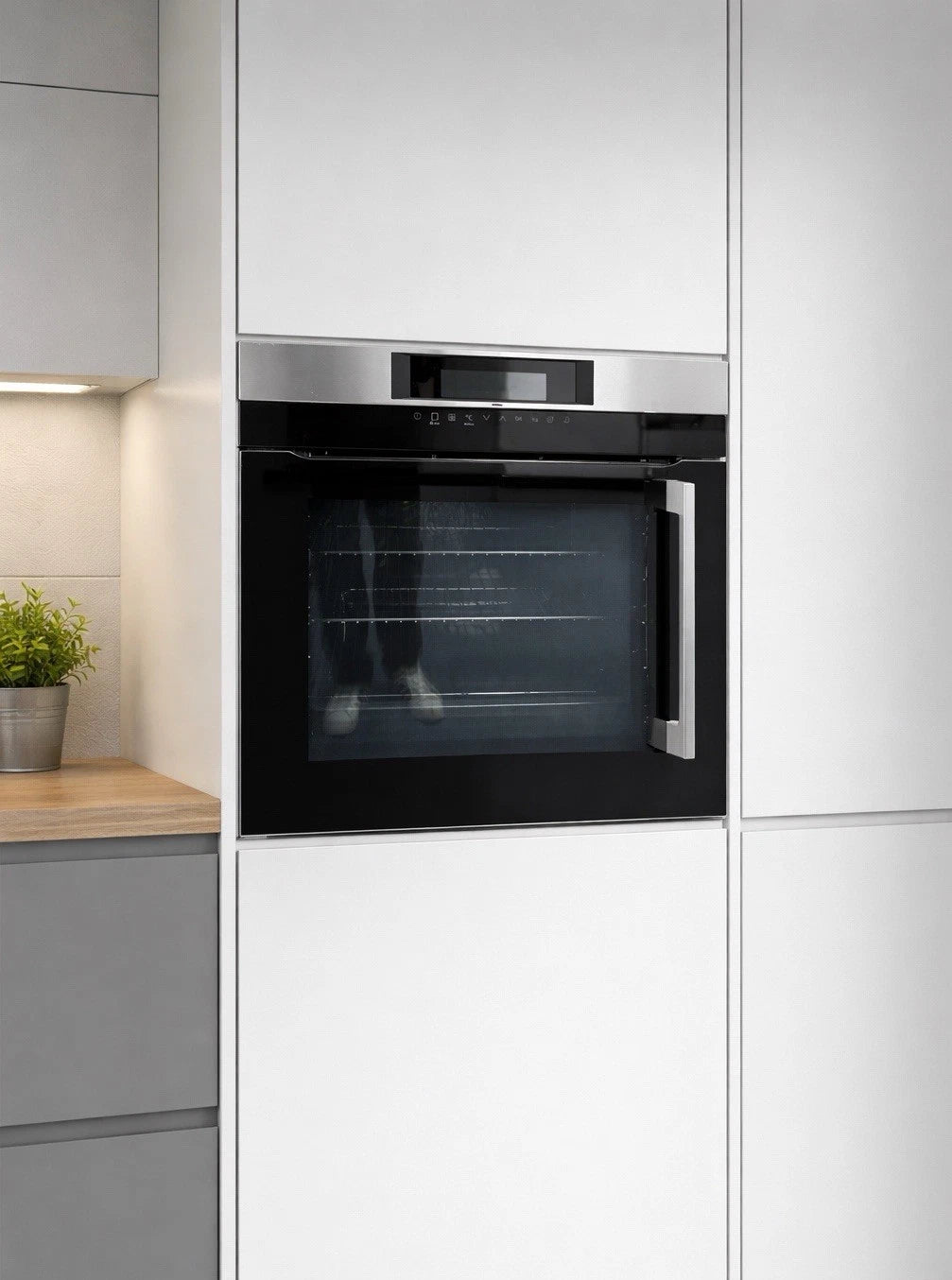 AEG BPK744L21M Built-In Single Oven with Left Side Opening Door Pyrolytic Self Cleaning in Stainless Steel - A+ Rated - HW182048 - MANAGERS SPECIAL PRICE £399.20