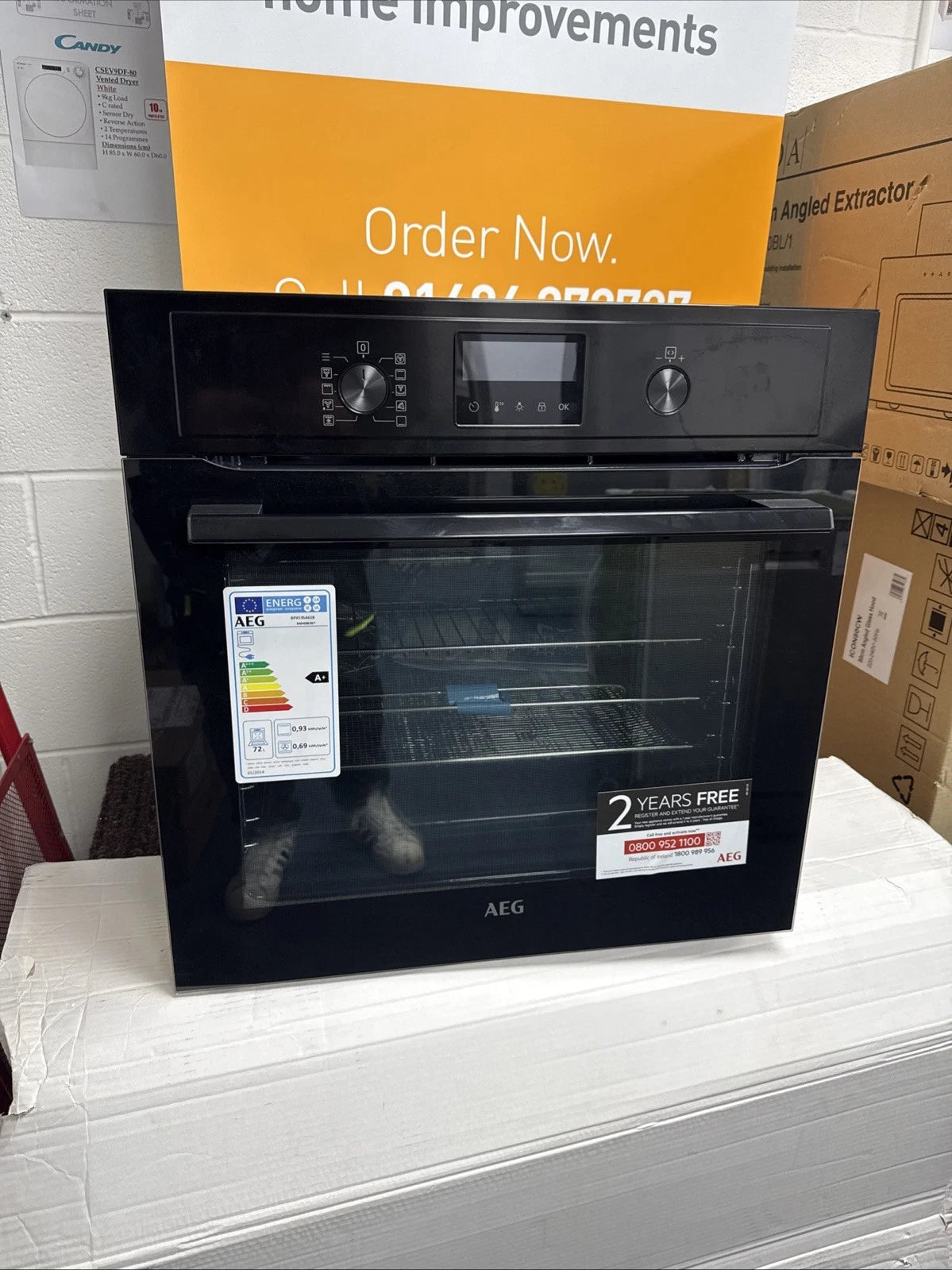 AEG BPX535A61B (22) 3000 Built-in Single Electric Oven with AirFry and Pyrolytic Self Cleaning - A+ Rated - (Ex Display) - HW182563