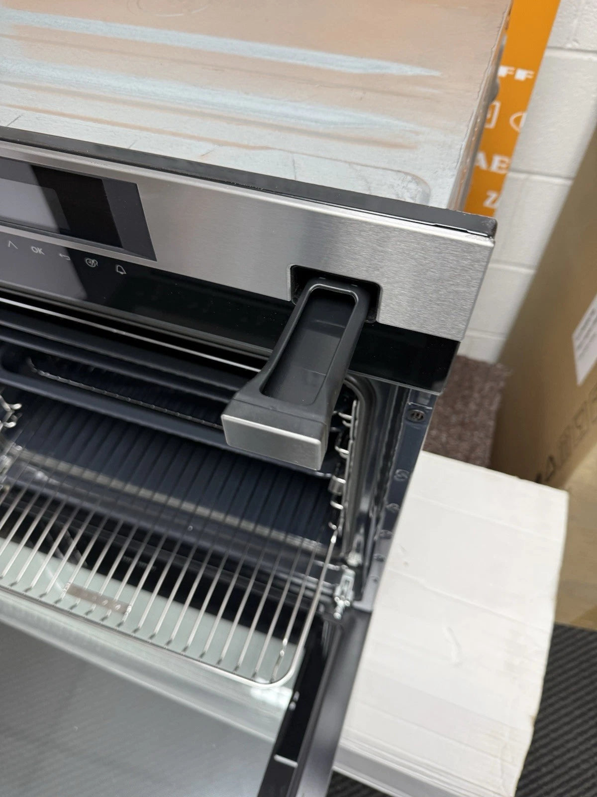 AEG Series 8000 BSK782320M (25) Built-in Electric Single Oven with SteamBoost in Stainless Steel - A+ Rated - (Ex Display) - HW181925