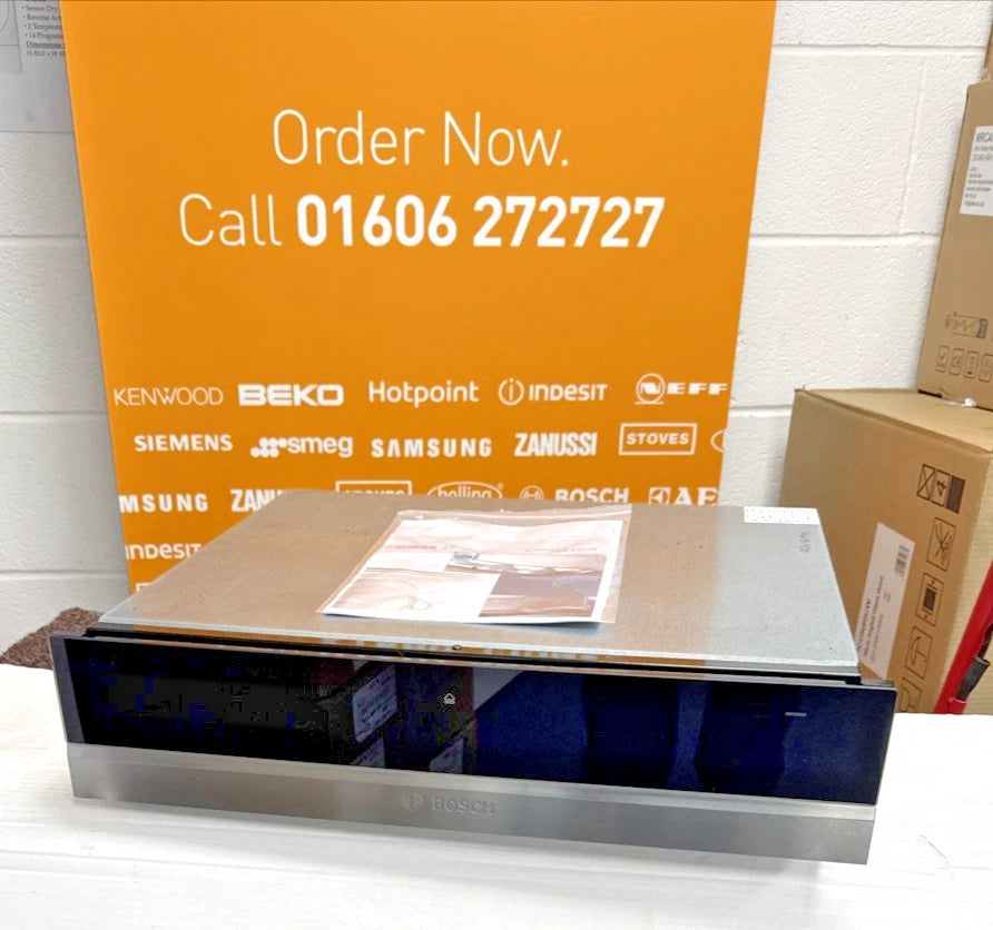 Bosch BIC630NS1B (30) 14cm Warming Drawer in Black & Stainless Steel - (Ex Display) - HW181930