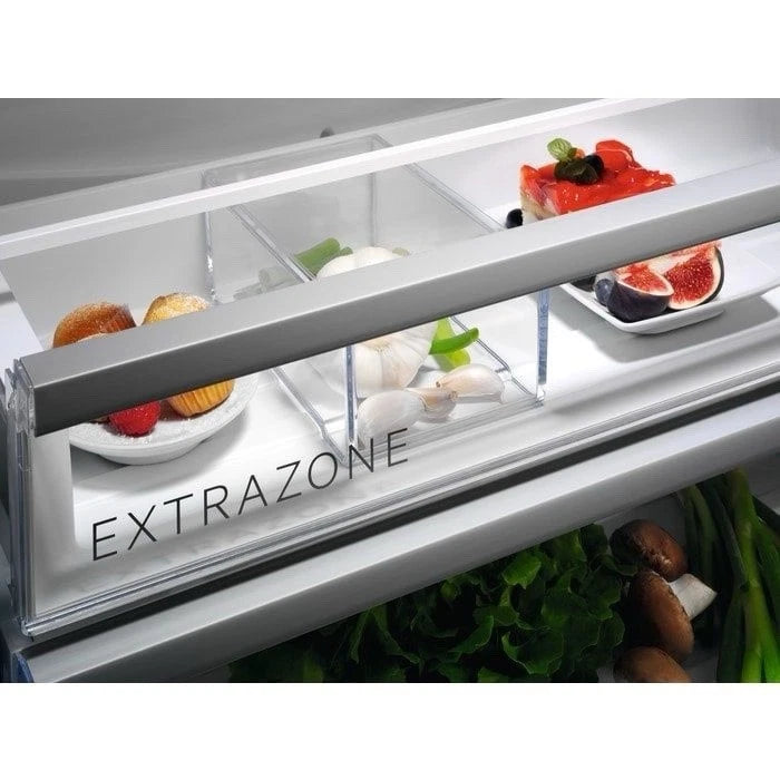 AEG 7000 NSC7G752ES 75cm x 190cm 70/30 Integrated Fridge Freezer with Sliding Door Hinge in White - E Rated - HW181903