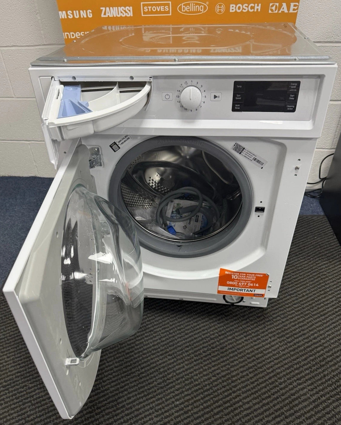 Hotpoint BI WMHG 91485 UK (11) 9KG 1400RPM Integrated Washing Machine - (Blemished) - HW182411