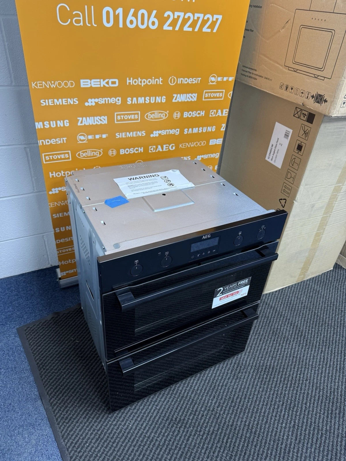 AEG DUB535060B (61) 6000 SurroundCook Built-under Electric Double Oven in Black - A/A Rated - (Ex Display Blemished) - HW182061 - MANAGERS SPECIAL PRICE £391.20