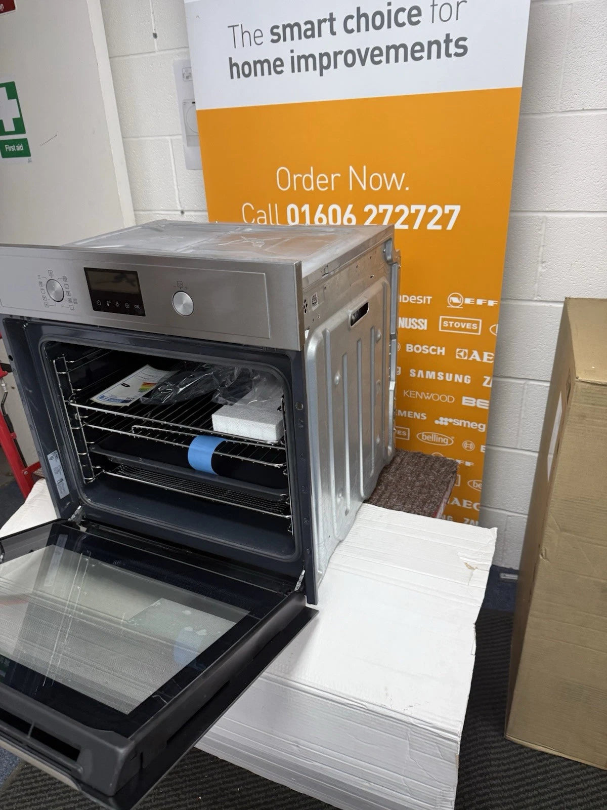 AEG BEX535A61M 3000 Built-in Electric Single Oven with AirFry and Aqua Clean in Stainless Steel - A+ Rated - (Graded) - HW181824