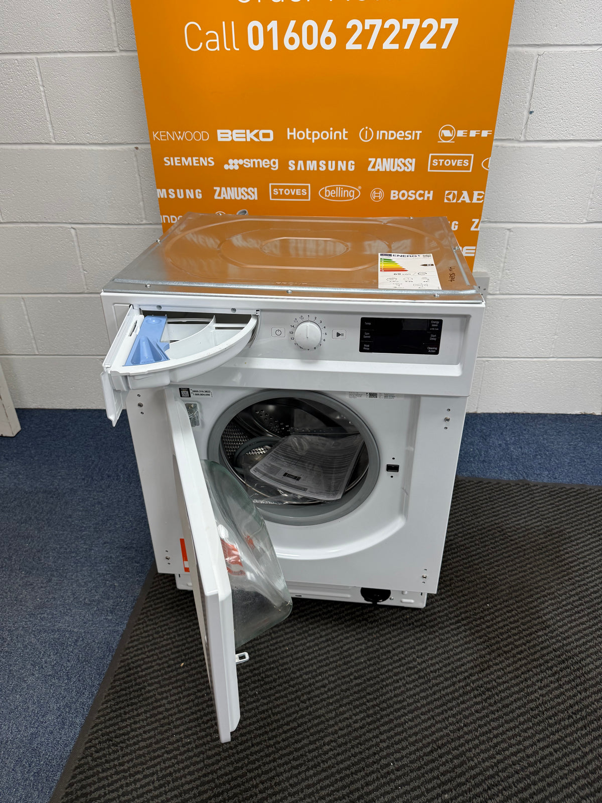 Hotpoint BI WMHG 71483 UK N (94) 7KG 1400RPM Integrated Washing Machine ex display - HW182694