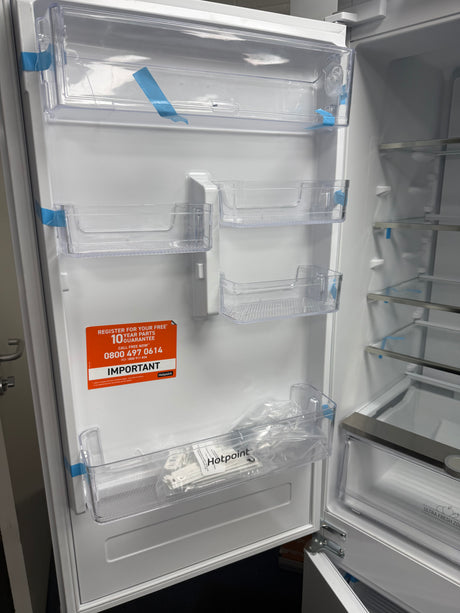 Hotpoint HTC18 T112 UK 70/30 (76) No Frost Integrated Fridge Freezer with Sliding Hinge - E Rated - (Graded Blemished) - HW181976