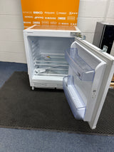 Beko BLS4682 (75) Integrated Undercounter 82cm Larder Fridge with Fixed Door Hinge - E Rated - (Tatty Box) - HW182475