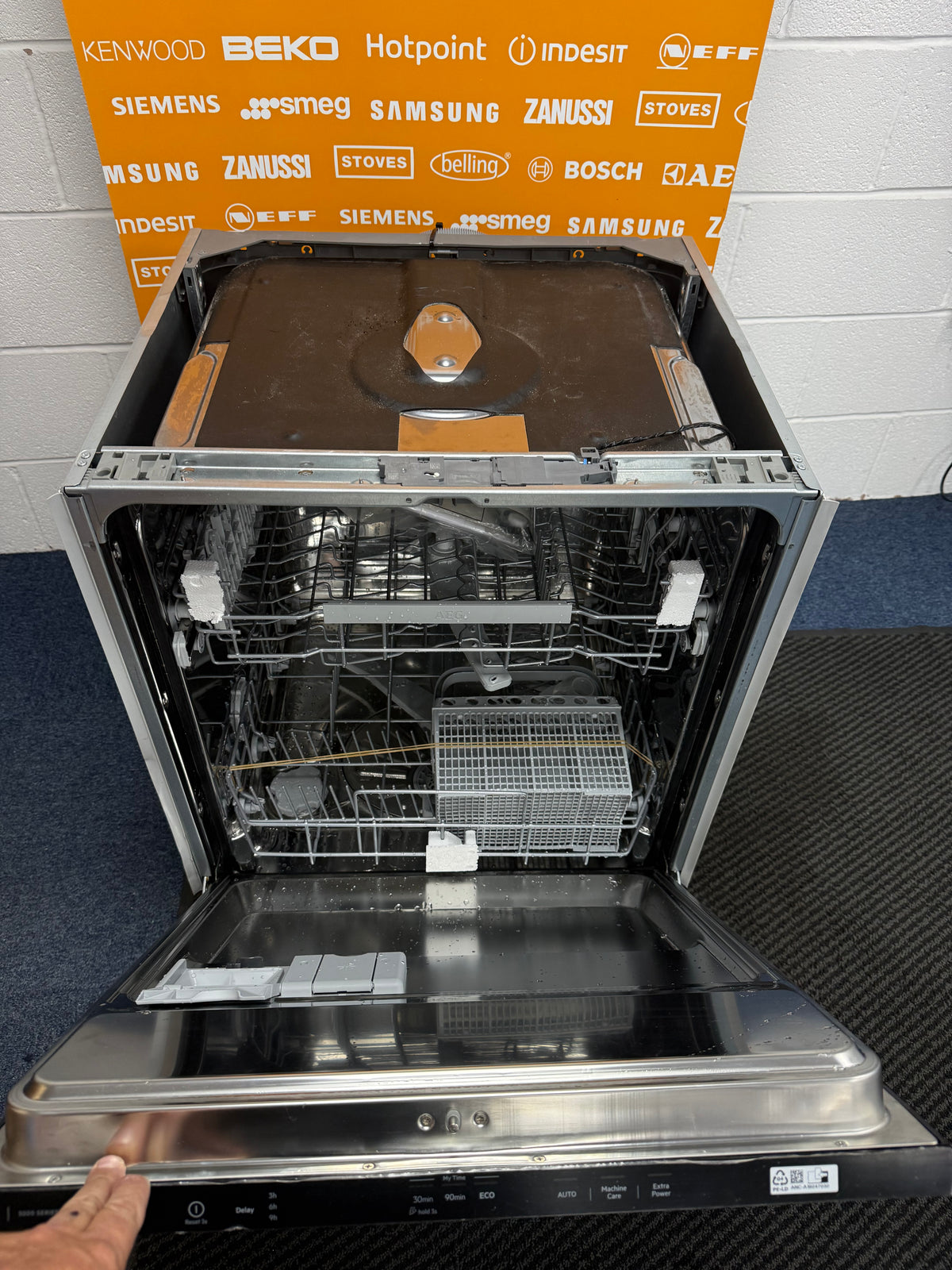 AEG GI5200D1SN (71) 5000 Series AirDry Fully Integrated Dishwasher - D Rated - (Ex Display) - HW182696