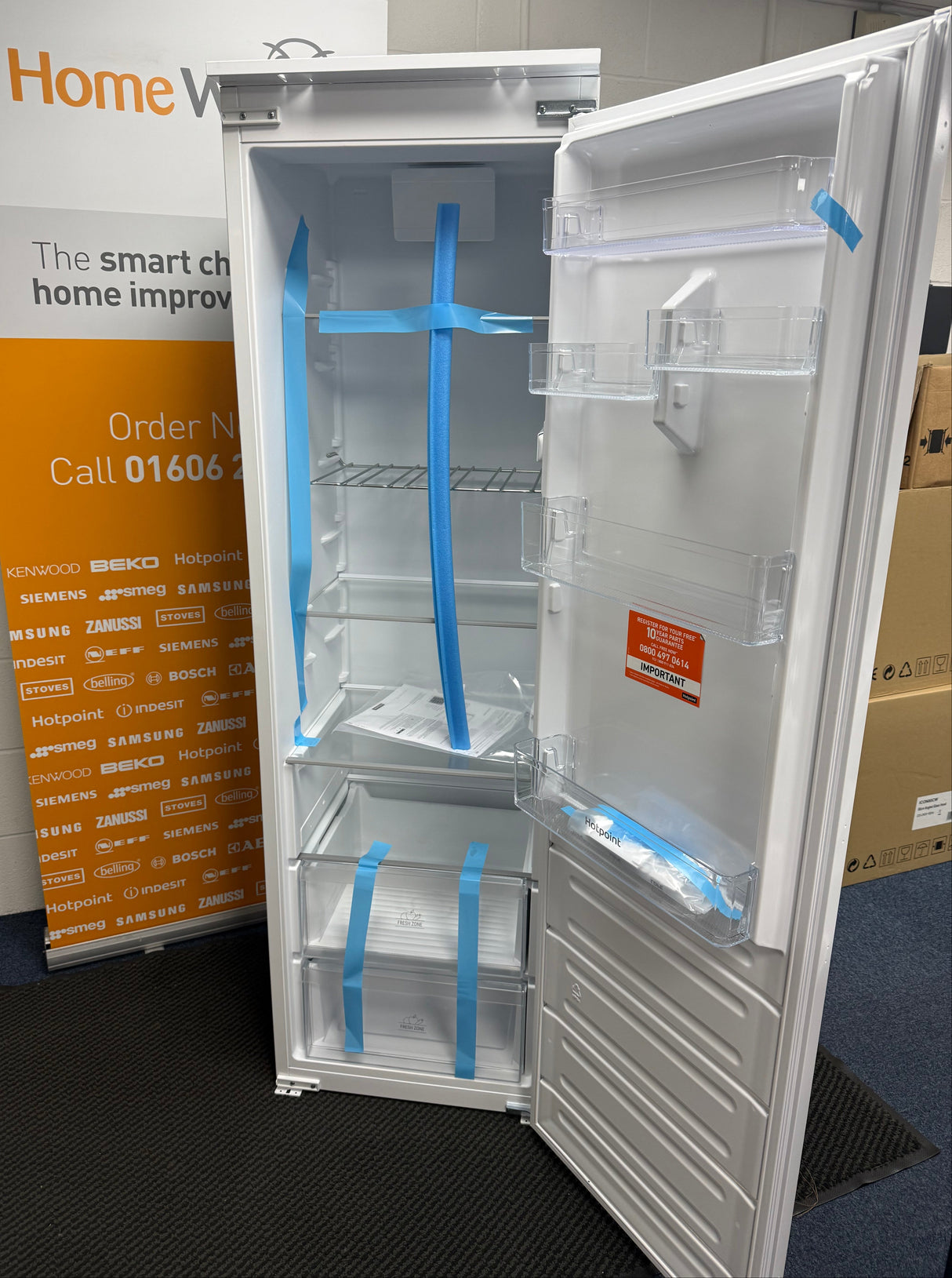Hotpoint HTSD18A011A1 306 Litre Tall Integrated Larder Fridge - E Rated ex display - HW182424