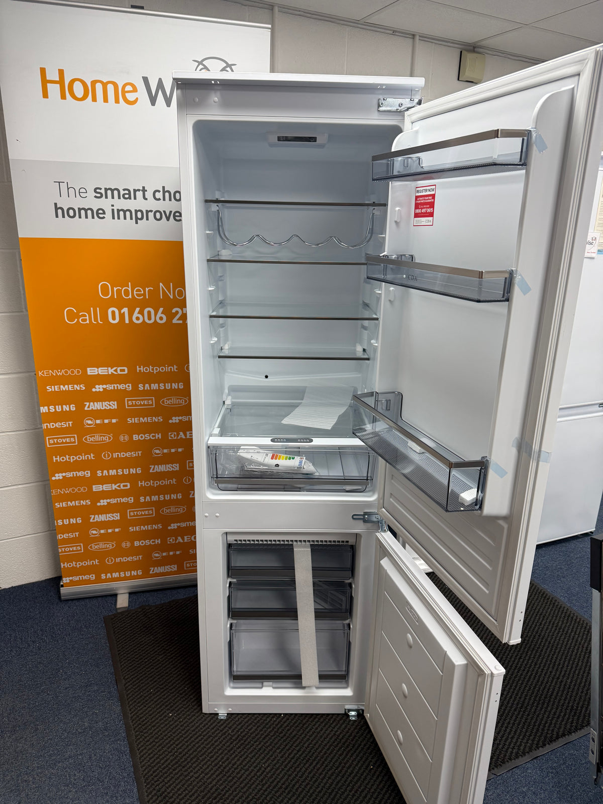 CDA FW727 (50) 70/30 Integrated Frost Free Fridge Freezer - E Rated - (Ex Display) - HW182750