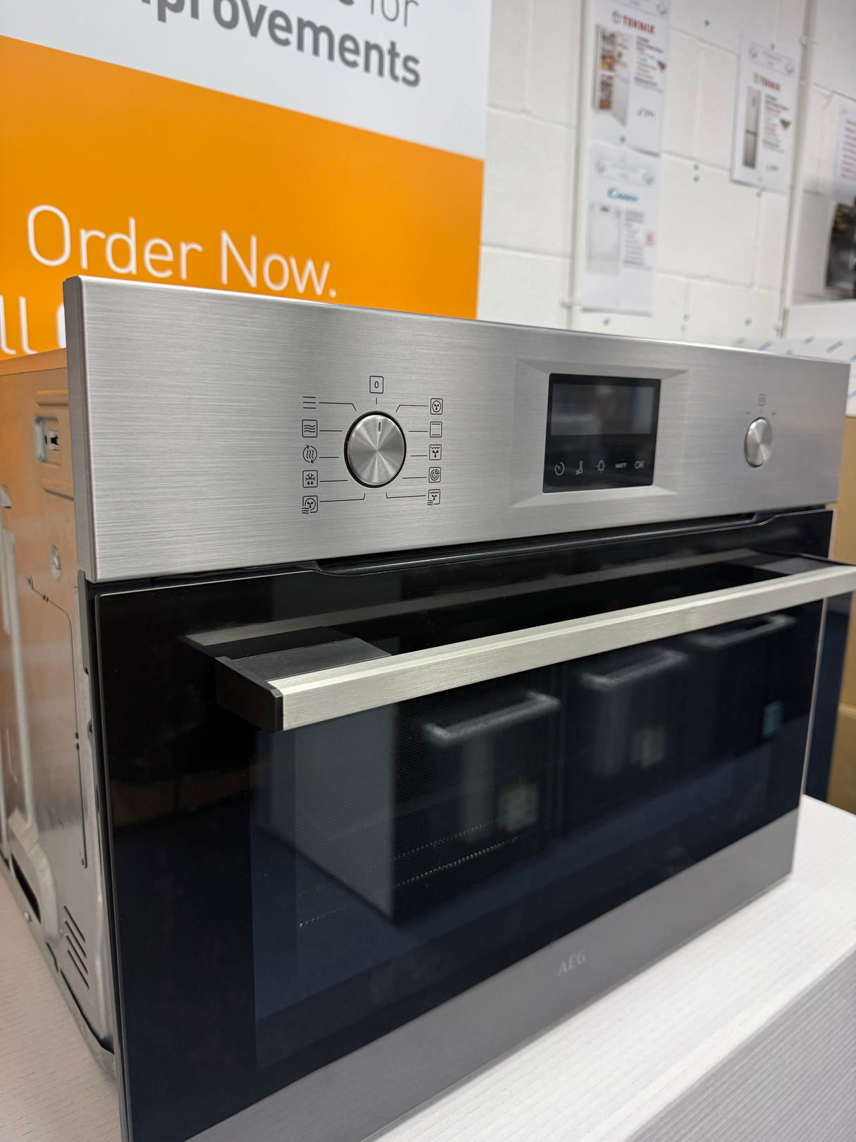 AEG OK6NK40M (58)6000 Built-in CombiQuick® Microwave with Oven in Stainless Steel - (Ex Display) - HW182458