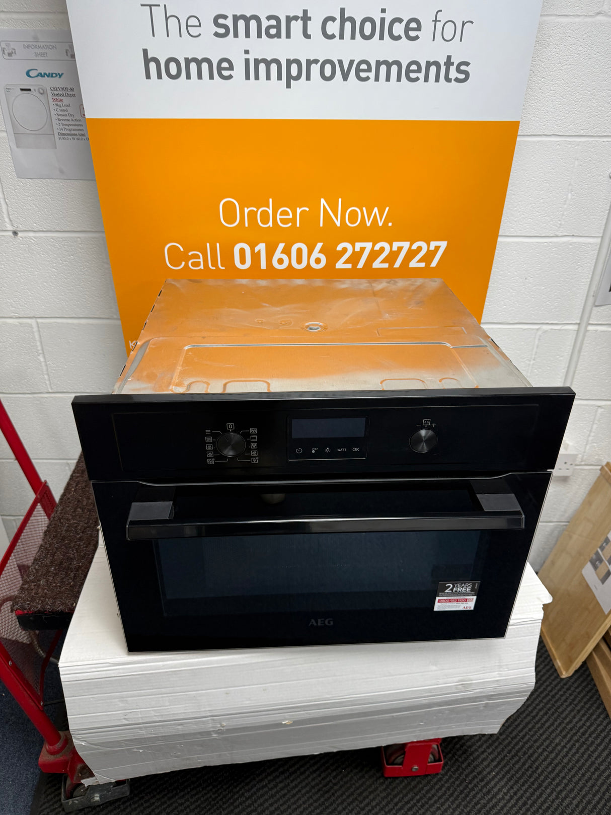 AEG KMX365060B (14) Built-In Combination Microwave Oven in Black - (Ex Display) - HW182314