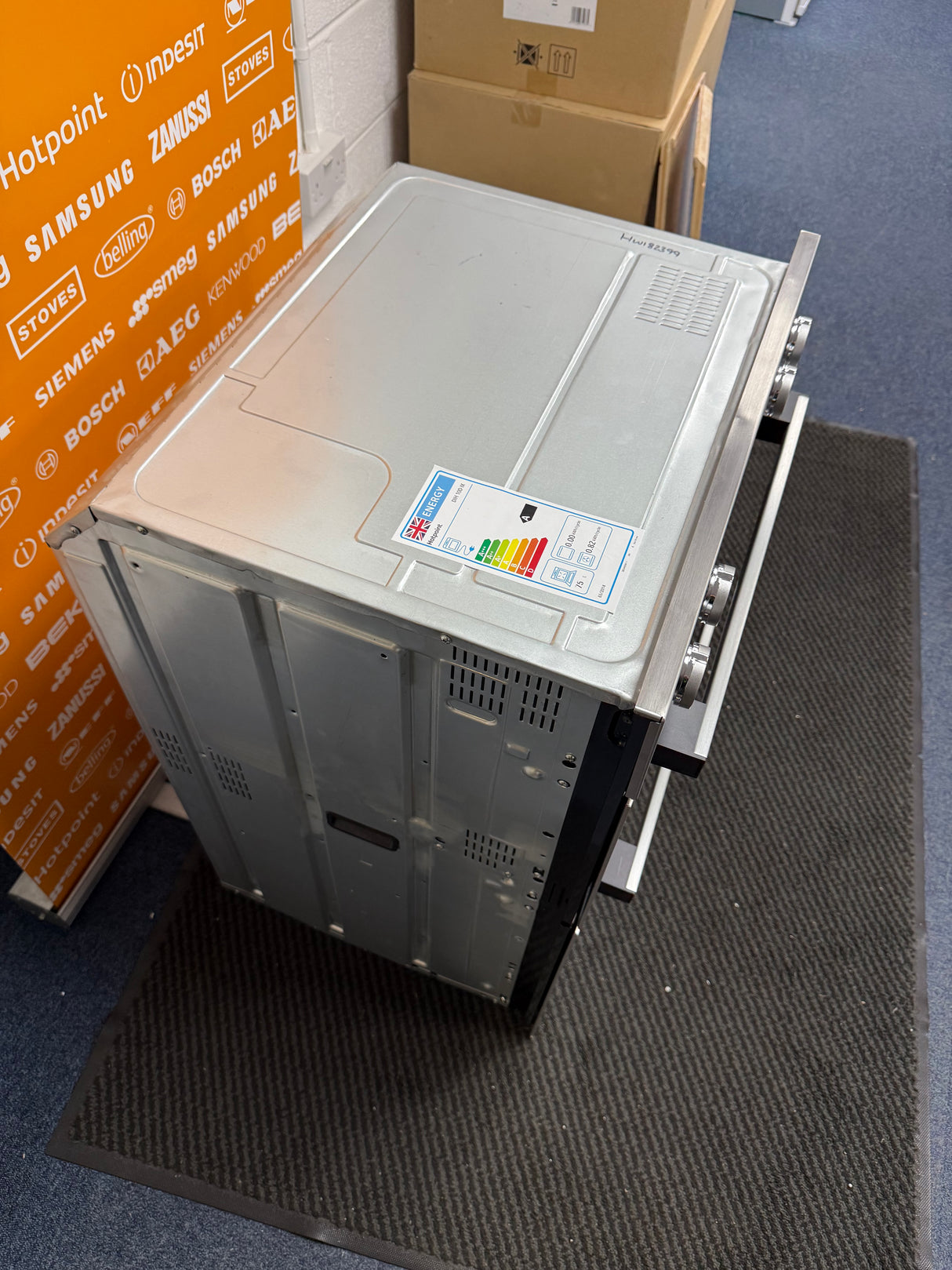 Hotpoint DIH 10D IX 113 Litre Double Built-in Oven in Stainless Steel - A/A Rated - HW182399