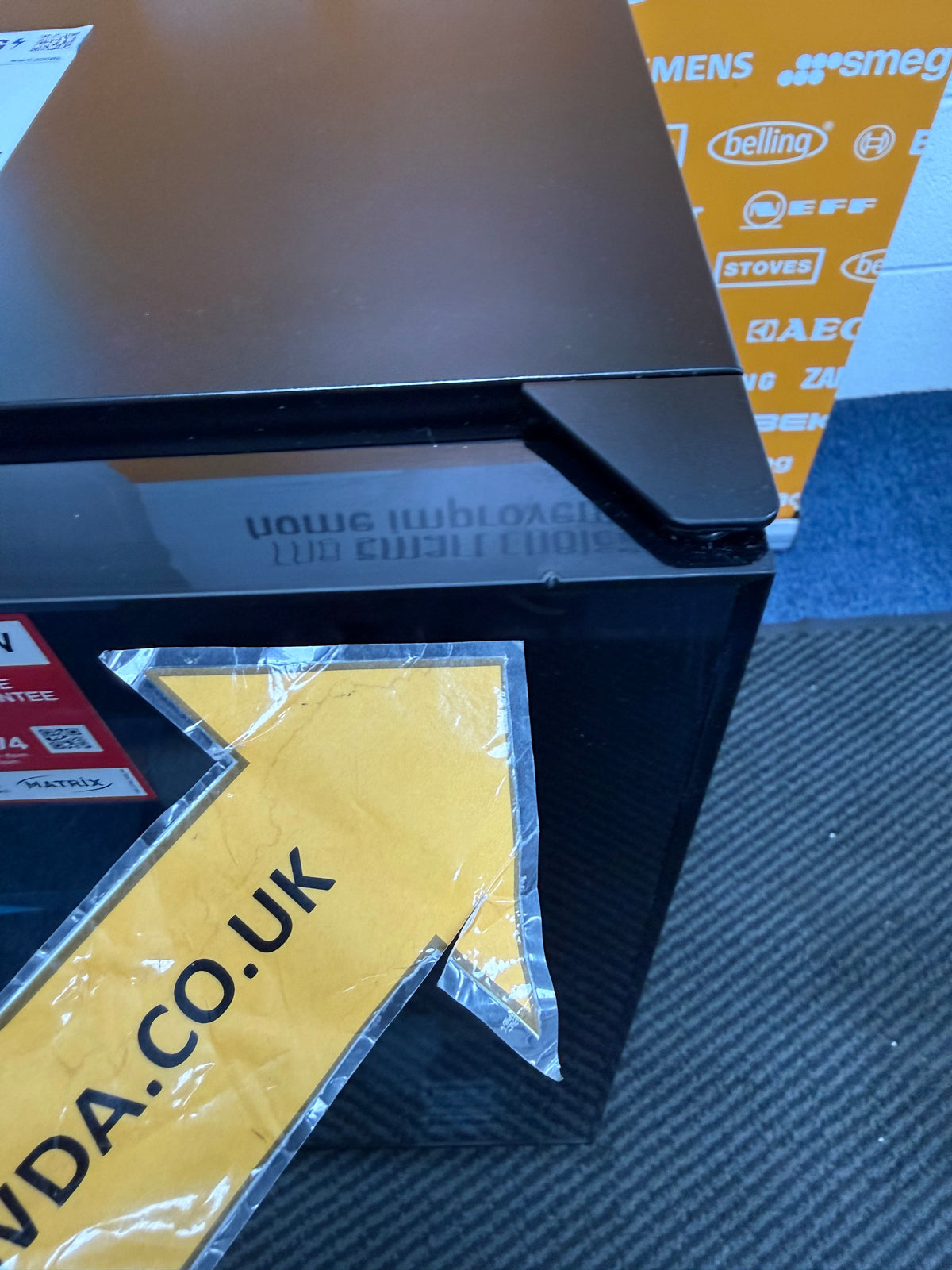 Matrix MWC300BL (97) 30cm Built Under 20 Bottle Wine Cooler in Black - (Ex Display) - HW182797