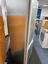Beko BCFD473 (22) 70/30 Frost Free  Integrated Fridge Freezer with Sliding Hinge - E Rated - (Ex Display) - HW182322
