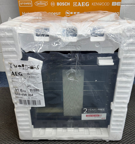 AEG BPX535061B (91) Built-In Electric Single Oven with Pyrolytic Self Cleaning in Black - A Rated - (New Tatty Box) - HW182491