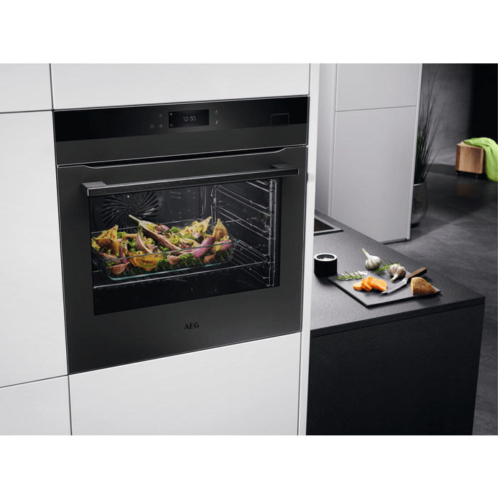 AEG BSK778380T 7000 SteamCrisp Pyrolytic Self Cleaning Built-In Single Oven in Matt Black - A++ Rated - HW181834
