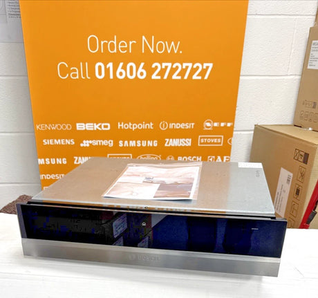 Bosch BIC630NS1B (30) 14cm Warming Drawer in Black & Stainless Steel - (Ex Display) - HW181930