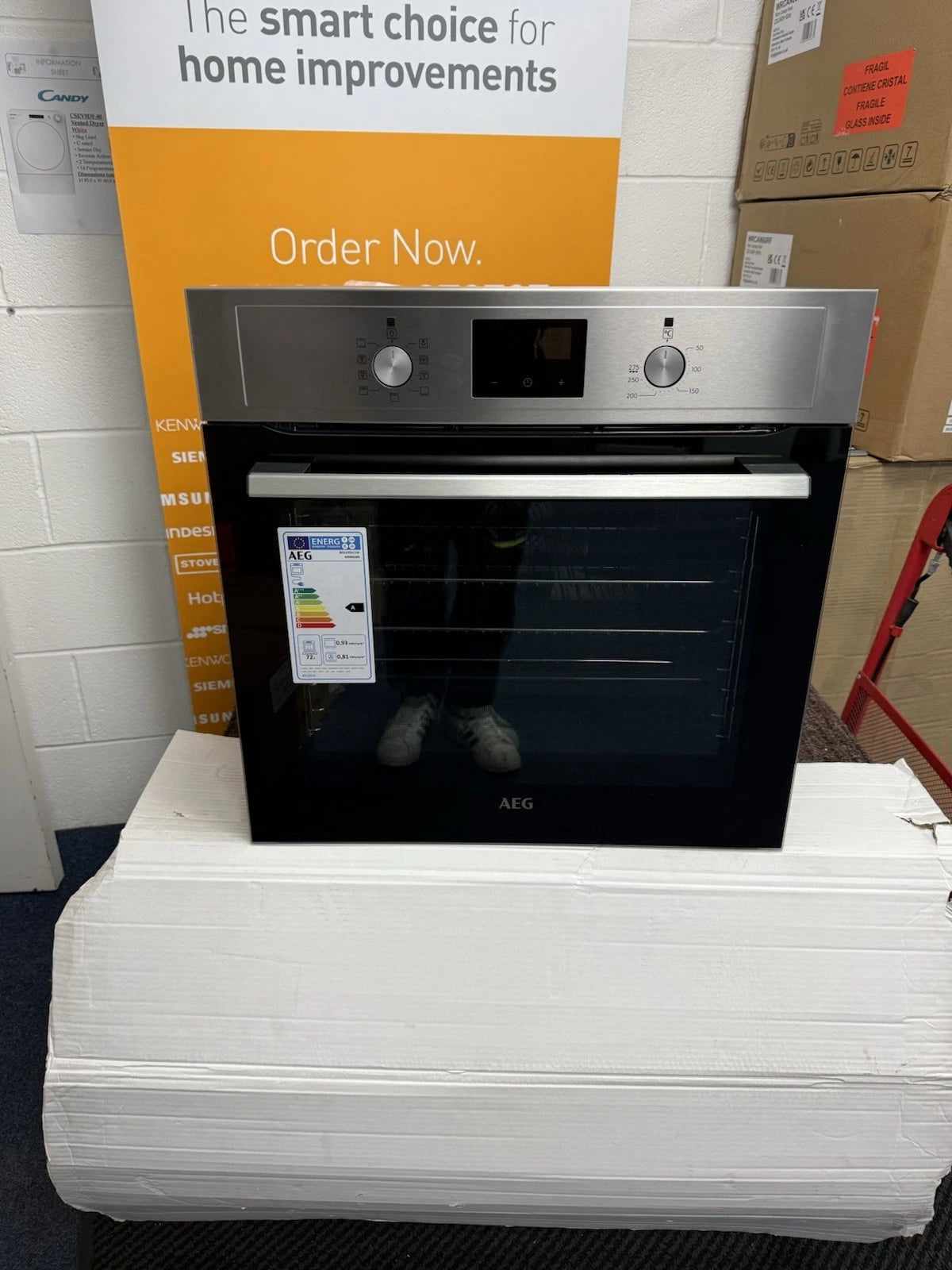 AEG BEX335011M (48) SurroundCook Built-in Electric Single Oven with Aqua Clean in Stainless Steel - A Rated - (Ex Display) - HW182248