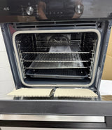 AEG NBS6P521AB (42) 6000 SenseCook® Built-in Electric Single Oven with Pyrolytic Self Cleaning in Black Glass - A+ Rated - (Ex Display) - HW182542