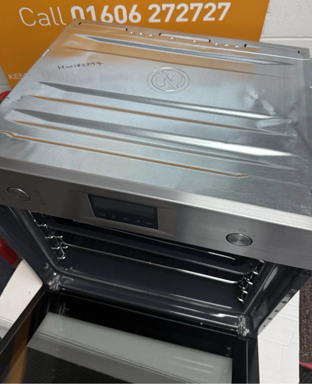 AEG Series 6000 OS6AB50AM (94) Sense Cook Aqua Clean Built-in Single Oven in Stainless Steel - A+ Rated - (Blemished) - HW182294