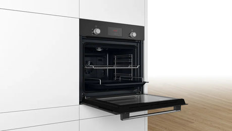 Bosch Series 2 HHF113BA0B (84) Built-In Electric Single Oven in Black with 13 Amp Plug - A Rated - (Ex Display) - HW182284