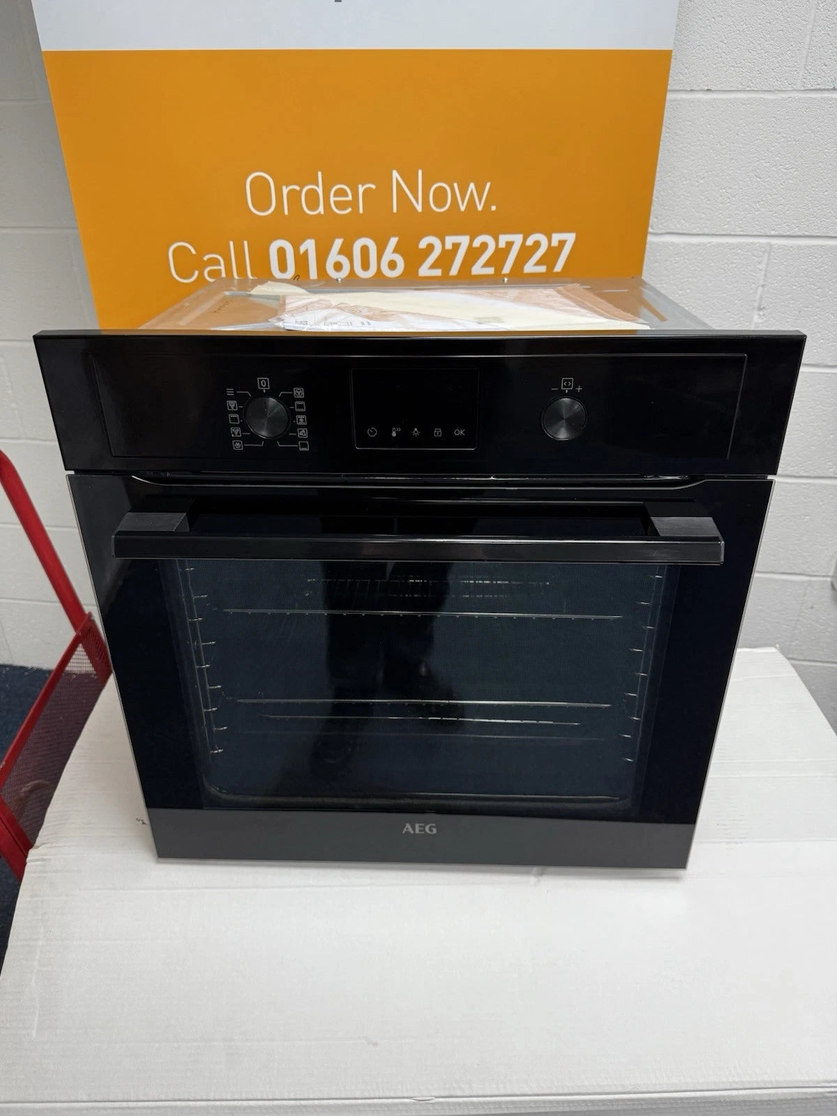 AEG BPX535061B (89) Built-In Electric Single Oven with Pyrolytic Self Cleaning in Black - A Rated - (Ex Display) - HW181789